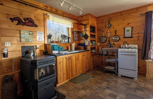 Guilford House | Dragonwood Bunk House