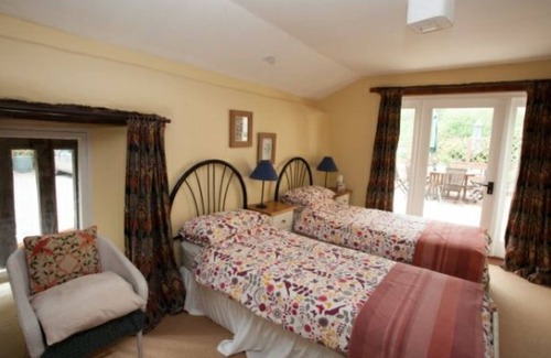 Crediton Other | Drake Cottage · Great Gutton Farm