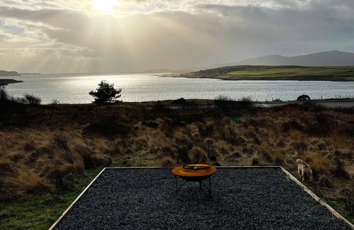 Caroy House | Dramatic Sea Views At Healabhal House on the Isle of Skye.