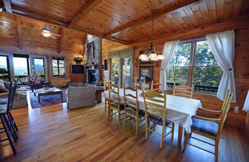 Foxfire Estates House | Dream Catcher- Blue Ridge GA
