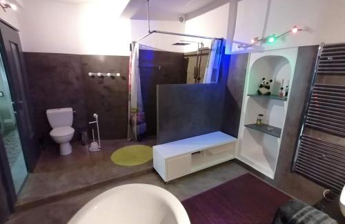 Alignan-du-Vent Apartment | DREAM COLOR