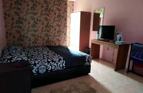 Kampung Kedawang Hotel | Dream Cube is only about 6 mins ride to Cenang Beach and Tengah Beach.