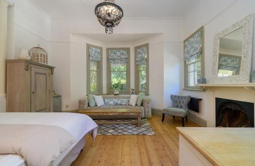 Claremont Apartment | Dream Guest Suite in Fabulous Edwardian Claremont