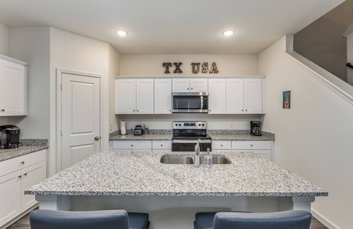 Princeton House | Dream Home Gym, 85" TVs, 5BR/4BA
