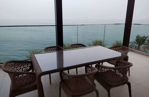 Sharm Apartment | Dream Inn - Deluxe 2BR with Beach Accessn