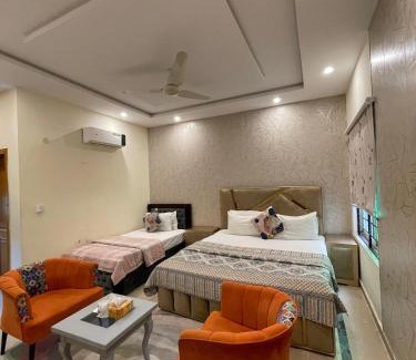 E-11 Sector House | Dream Lodge House