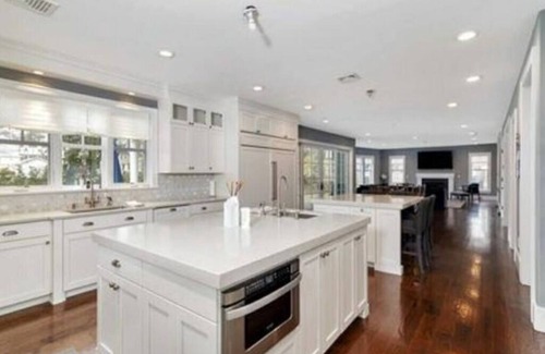 Teaneck House | Dream Summer Vacation Home in Teaneck NJ