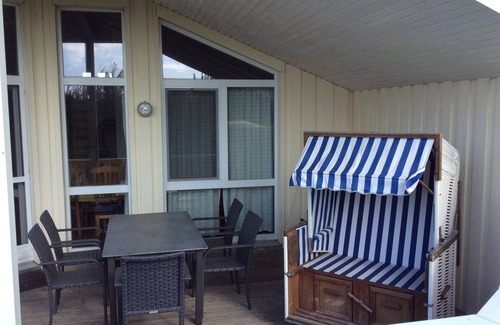 Wesselburenerkoog House | Dream vacation home directly on the North Sea coast only 150m from the beach with sauna, wood-burning stove