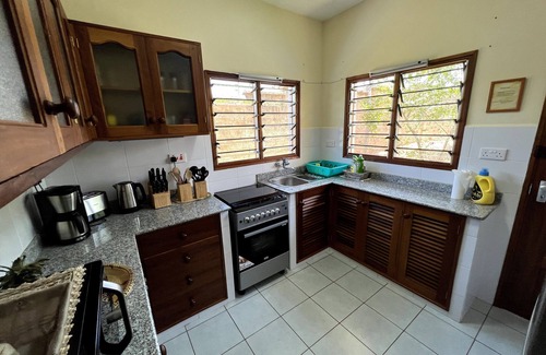 Galu House | Dream villa Maisha Mazuri with staff