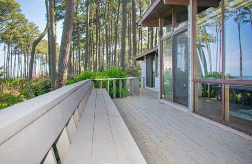 Davis Wharf House | Dreamers Bay