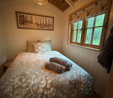 Rowlands Gill Cabin | Dreamers Hut