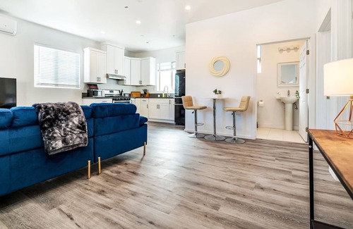 Inglewood House | Dreamscape LA - Back House Only