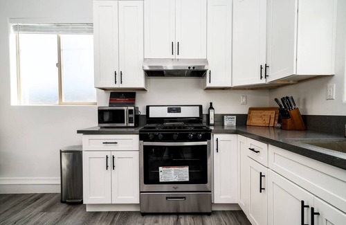 Inglewood House | Dreamscape LA - Back House Only