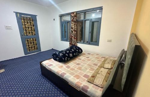 Srinagar Apartment | Dreamscape night stay