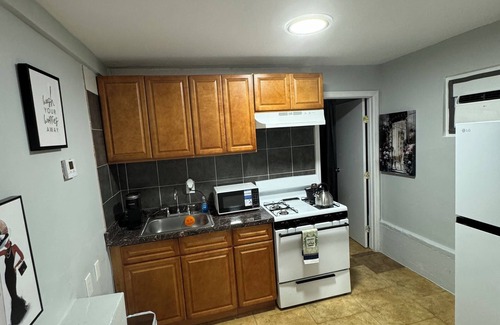 Central Islip Apartment | Dreamstay Guest house in Central Islip private entrance