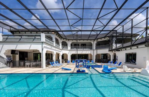 Reunion Villa | Dreamy 12 Bedroom Villa in Orlando6512