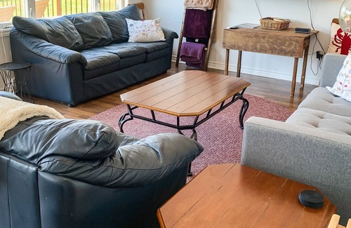 Canoe Cove Cottage | Dreamy 3 BR Cottage