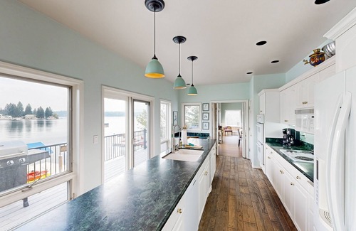 Hayden View Estates House | Dreamy lakefront gem with dock, water frontage, large deck & fast WiFi