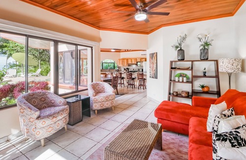 Esterillos Este House | Dreamy Tropical Escape W/Fast WiFi, Beach Access, Private Pool, AC & Balcony