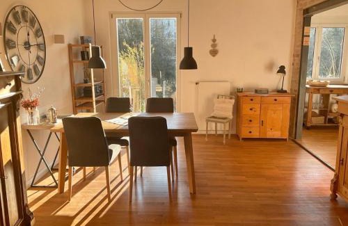 Coburg Apartment | DREAMZzz Haus nähe Hofgarten l Parkplatz & Gartenblick
