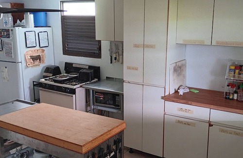 Guzman Abajo Bed & Breakfast | Dressrosa Guest house