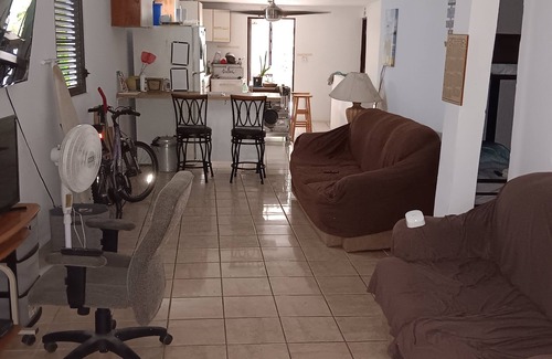 Guzman Abajo Bed & Breakfast | Dressrosa Guest house