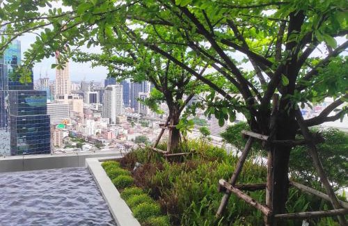Ploenchit Apartment | drew home