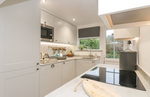 Saint Erth Praze Cottage | Driftwood Cottage