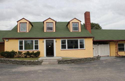 Chestertown Hotel | Driftwood Inn