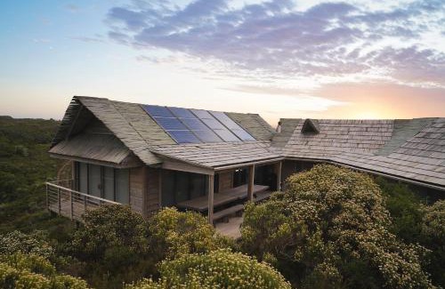 Paradise Beach Villa | Driftwoods- Eco Beach Bush Retreat