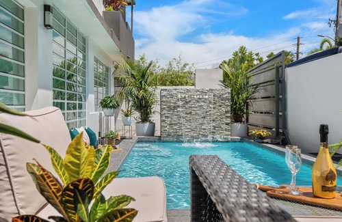 Santurce Apartment | Driver, Chef, Maid, & Pool - VIP Service