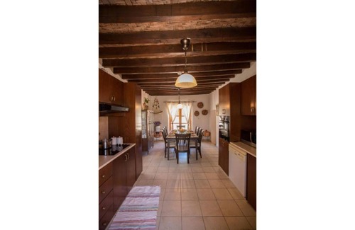 Droushia House | DROUSHIA CORNER HOUSE