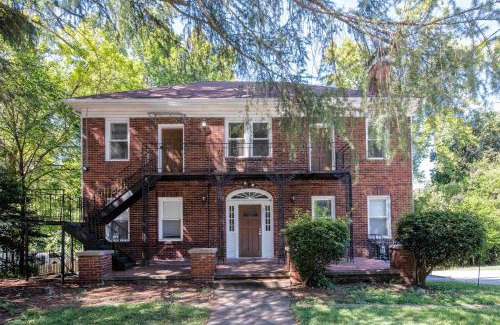 Emory Village Apartment | Druid Delight
