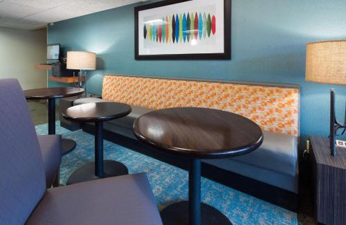 Columbia Hotel | Drury Inn & Suites Columbia Stadium Boulevard