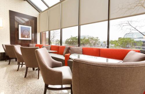 Airport Township Hotel | Drury Inn & Suites St. Louis Airport