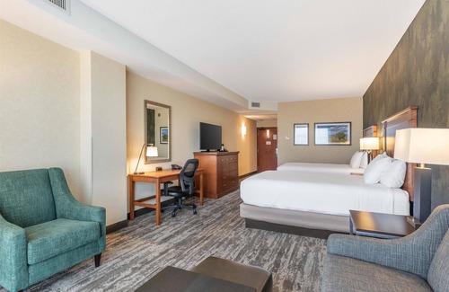 Northfield Hotel | Drury Plaza Hotel Denver Central Park