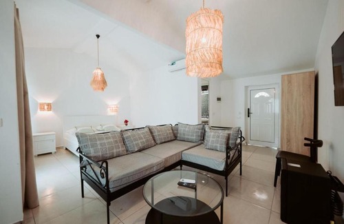 Dhermi Resort | Drymades Bungalows Adults Only