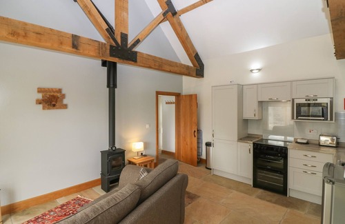 Berwick-upon-Tweed Cottage | DUBH SGEIR ANNEX, romantic, character holiday cottage in Chirnside