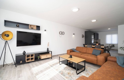 Mokosica Apartment | Dubrovnik beautiful 3-bedroom apartment