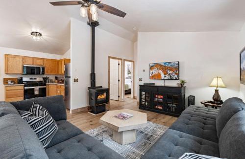 Duck Creek Village Cabin | Duck Creek Village Inn
