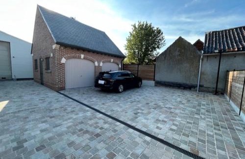 Sint-Antelinks House | Duivenboshuisje