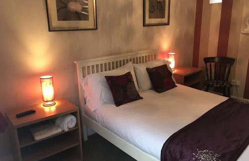 Holestone Moor Hotel | Duke Of Wellington
