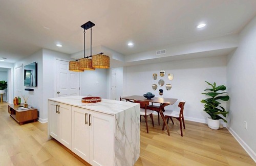 Herndon Villa | Dulles Executive Resort, VA, 5 mn from IAD, 10 mn from Reston-Town Center.