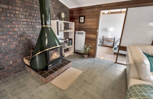 Paynesville House | Dun Ri - Premium water views in Paynesville looking across McMillans Strait