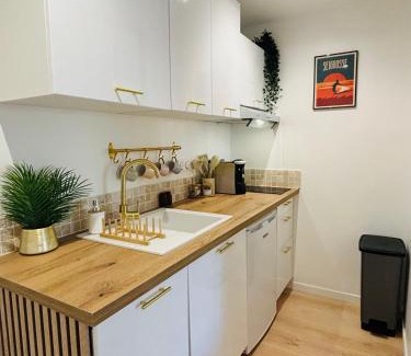 Le Penon Apartment | DUNE Océan Luxe Appartement, Accès Plage privé, Parking & Wifi 50m Océan Surf