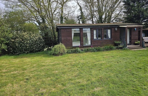 Dunmow Cabin | Dunmow 1-Bed Cabin, Sleeps 4, 10 mins to Stansted