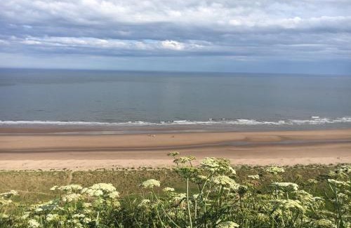 Stonehaven House | Dunnottar Woods Cottage