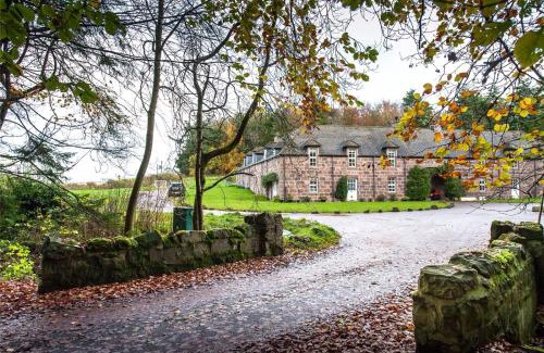 Stonehaven House | Dunnottar Woods Cottage