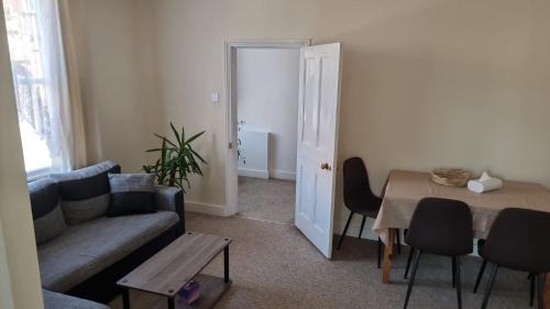Canterbury Apartment | Dunstans Retreat