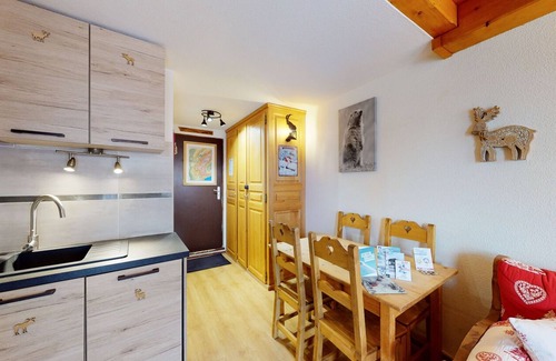 Les Boisses Apartment | Duplex, 2 rooms + cabin in Tignes, ski-in ski-out, family neighborhood